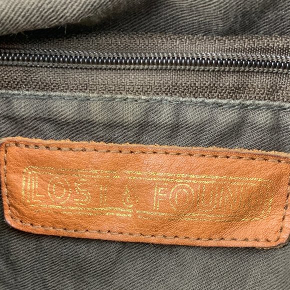 Lost & Found Benecio Diamond Pattern Leather Tote - Picture 8 of 8